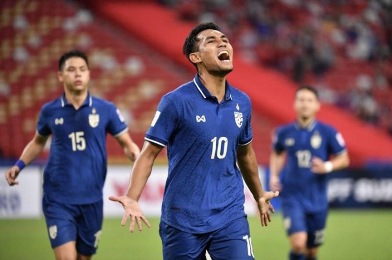 13 cầu thủ Thái Lan bị tiêu chảy trước trận gặp Uzbekistan