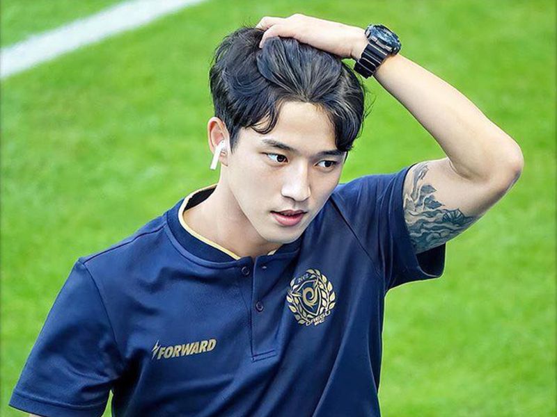 Cầu thủ đẹp trai nhất Hàn Quốc gây sốt cộng đồng mạng và tầm ảnh hưởng của họ